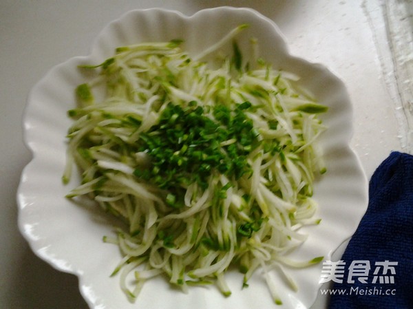 Shredded Radish in Oil recipe