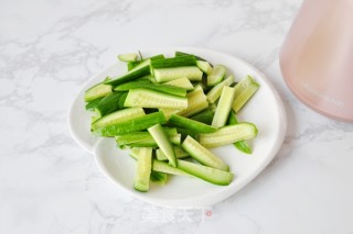 Cucumber Kiwi Juice recipe