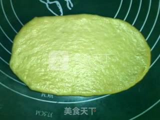Caterpillar Bread with Cheese Raisin recipe