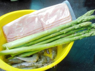 Asparagus, Shrimp and Bacon Wraps recipe