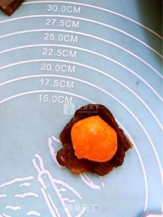 Bean Paste and Egg Yolk Mooncakes recipe