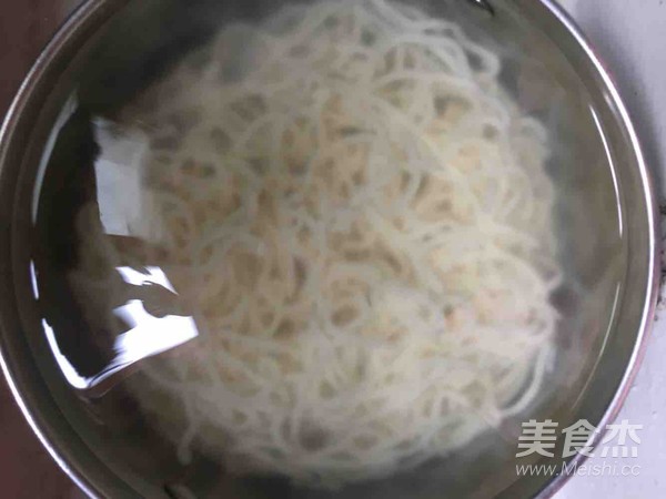 Assorted Spicy Fried Noodles recipe