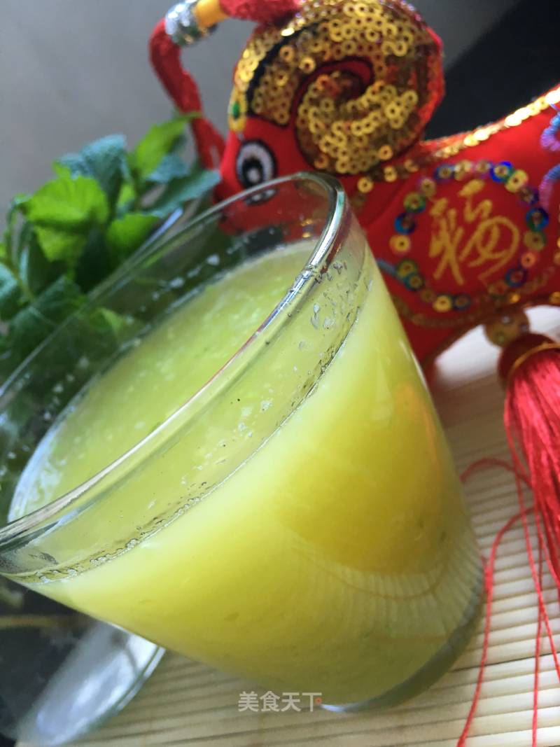 Pineapple Cabbage Juice