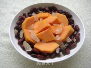 Steamed Papaya with Red Kidney Beans recipe