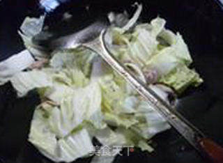 Stir-fried Chinese Cabbage with Lean Pork and Sour Beans recipe