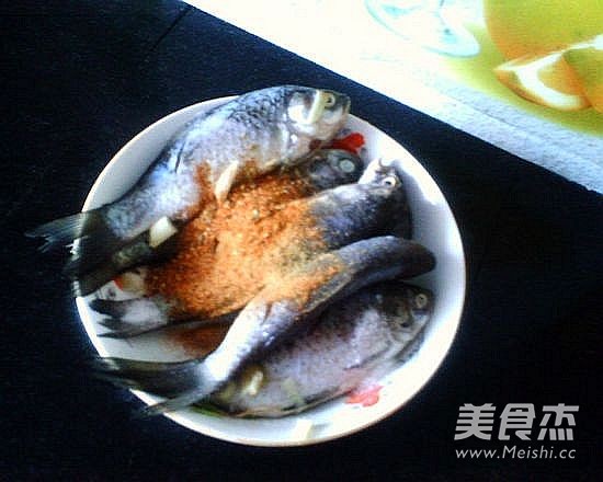 Bbq Crucian Carp recipe