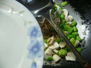 Fried Broad Beans with Mustard and Mushrooms recipe