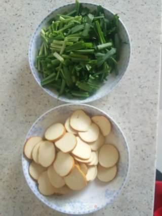 Vegetarian Chicken Stir-fried Leek ~ Tofu Roll Stir-fried Leek recipe