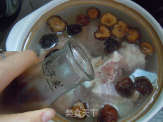 No Appetite Can Also Strengthen Nutrition--mushroom Pork Rib Soup with Fish and Mushroom recipe