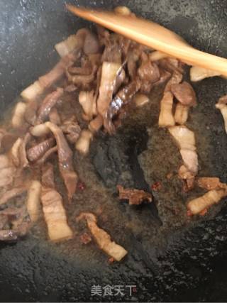 Fried Kelp with Pork recipe