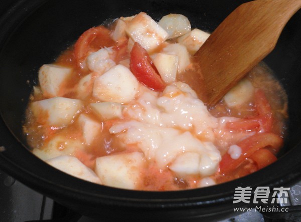 Tomato Potato Beef Soup recipe