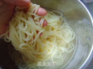 The Taste of Life-cold North Korean Noodles recipe