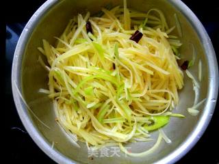 Shredded Potatoes with Hot Peppers recipe