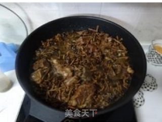 You Must Eat A Bowl of Delicious Meat Dishes-grilled Pork Ribs with Mountain Mushrooms on Hot Days recipe