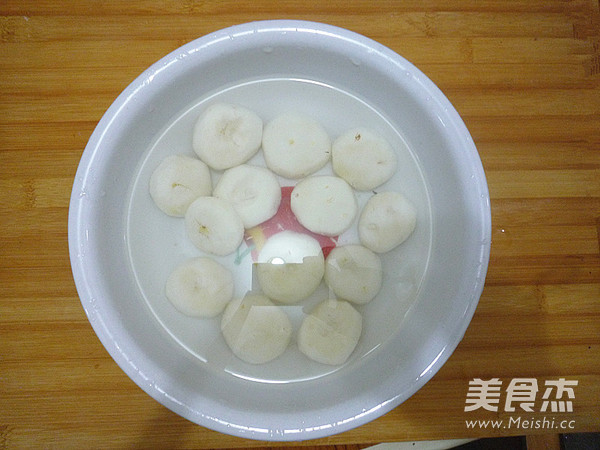 Sweet-scented Osmanthus Steamed Water Chestnut recipe