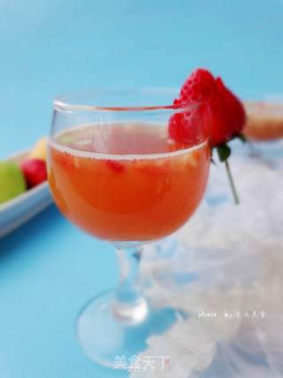 Natural and Pure Fresh Strawberry Juice recipe