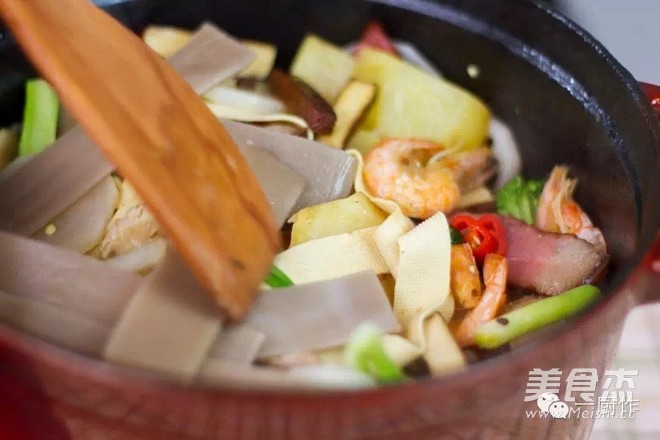 Lazy Spicy Hot Pot (refuses Hot Pot Bottom) recipe