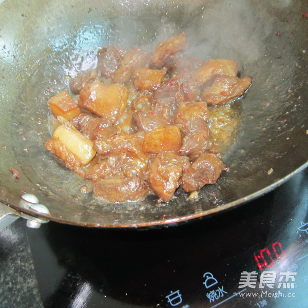 Braised Pork with Lettuce recipe