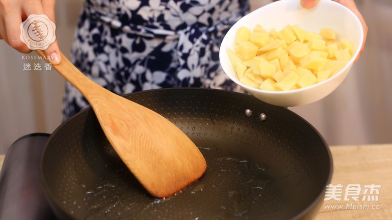 Potato Sausage Braised Rice-rosemary recipe