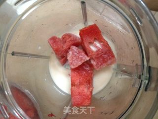 Watermelon, Red Date, Wolfberry Milkshake recipe