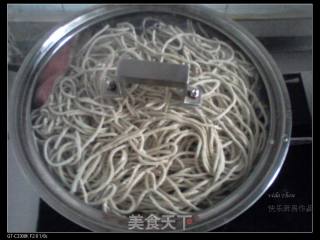Hot Dry Noodles with Sauce recipe