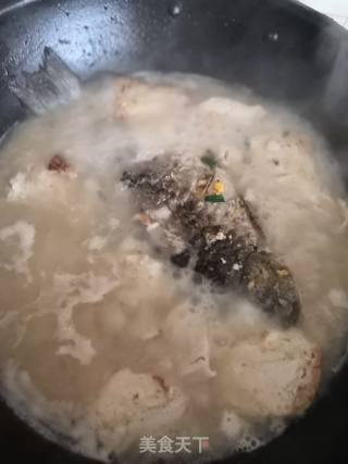 Crucian Tofu Soup recipe