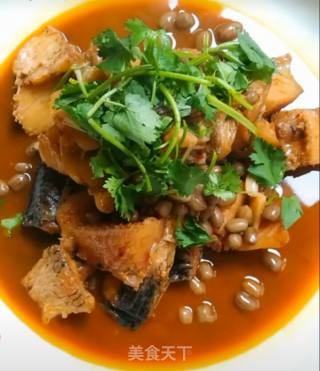 Salted Fish Stewed with Peanuts recipe