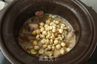 Braised Chicken with Lotus Seeds recipe