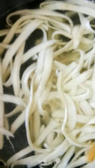 Spicy Sliced Noodles recipe
