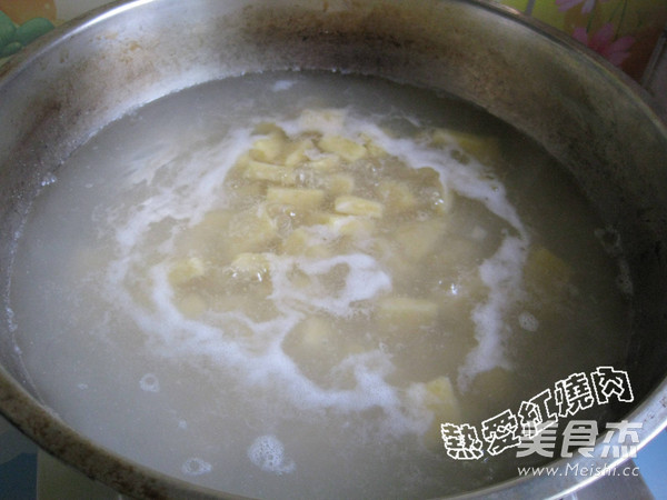 Fried Corn Noodles recipe