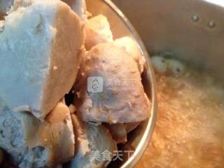 Taro Chicken in Clear Soup recipe