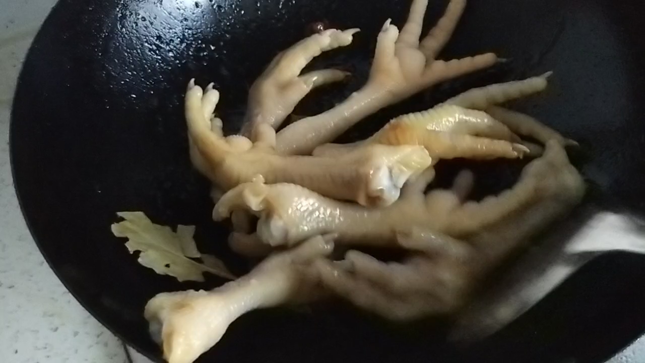 Braised Chicken Feet recipe