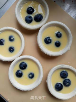 Blueberry Battered Egg Tart recipe