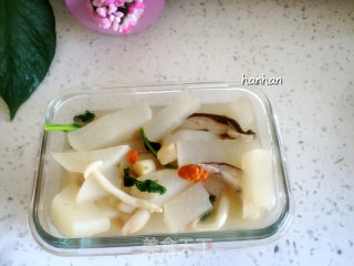 Radish Pork Ribs Soup recipe