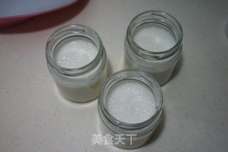 [beijing] Chilled Strawberry Yogurt recipe