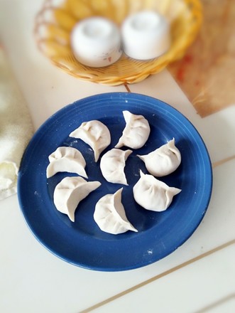 Fresh Meat Radish Dumplings recipe