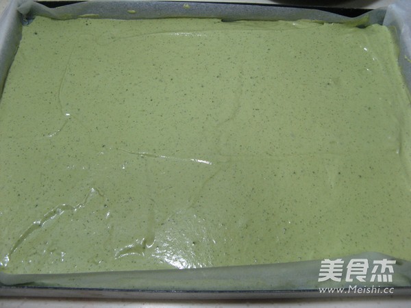 Matcha Cream Chiffon Cake Roll recipe