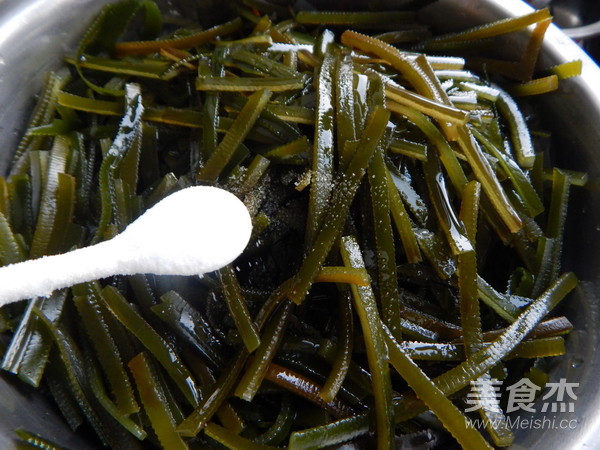 Kelp Cold Noodles recipe