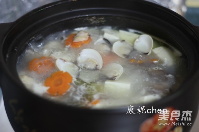 Tofu Seafood Mushroom Soup recipe