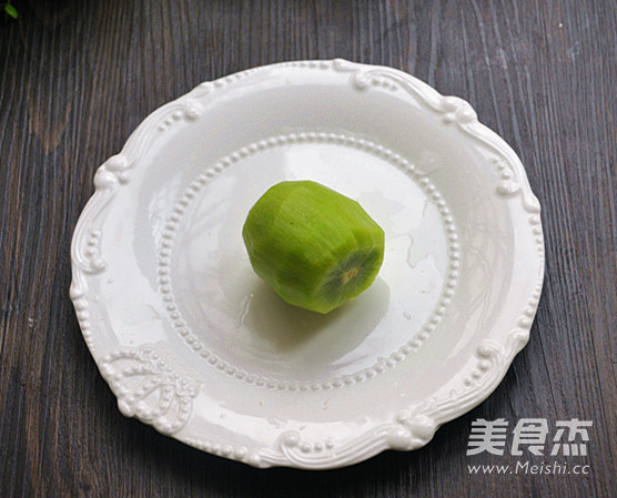 Little Turtle Fruit on A Plate recipe