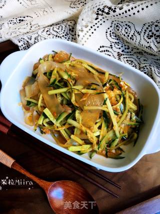 Cucumber with Noodles recipe