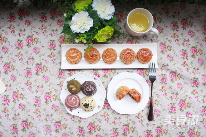 Cantonese-style Moon Cakes recipe