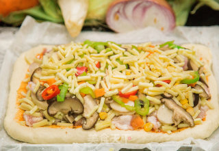 Sea and Land Fresh Pizza-winners of Lezhong Colorful Summer Baking Competition recipe