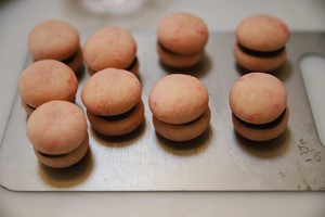 Small Fresh and Super Cute Peach 🍑 Almond Sandwich Biscuits recipe