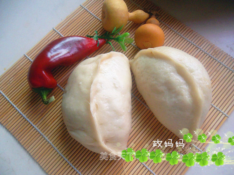 Sophora Japonica Clam Meat Buns recipe