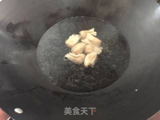 Wonton Conch Noodles recipe