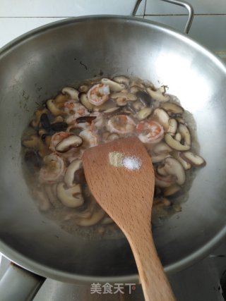 Shrimp and Shiitake Mushrooms recipe