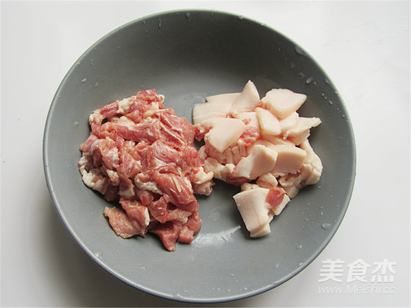 Braised Pork with Dried Bamboo Shoots recipe