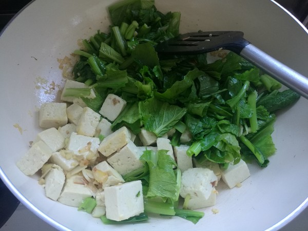 Stir-fried Tofu with Cabbage recipe