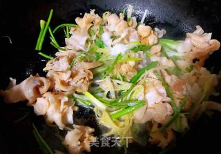 Scallion Fried Conch Slices#家乡味# recipe